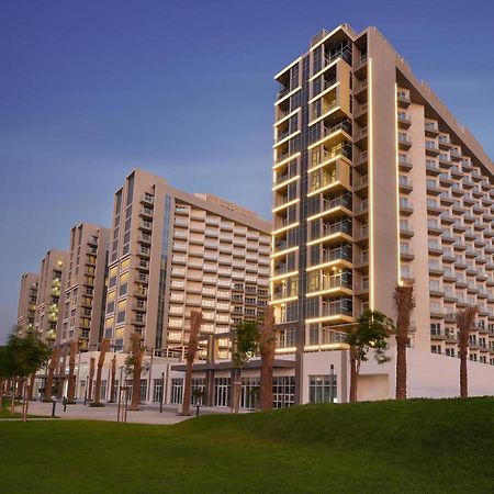Damac Hills 2 Hotel, An Edge By Rotana Hotel Dubai Exterior photo