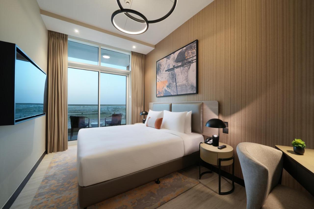 Damac Hills 2 Hotel, An Edge By Rotana Hotel Dubai Exterior photo