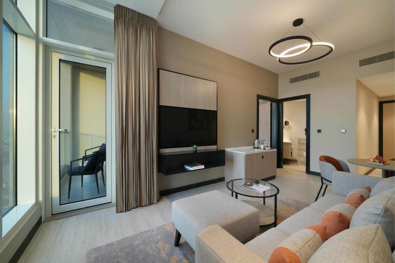 Damac Hills 2 Hotel, An Edge By Rotana Hotel Dubai Exterior photo