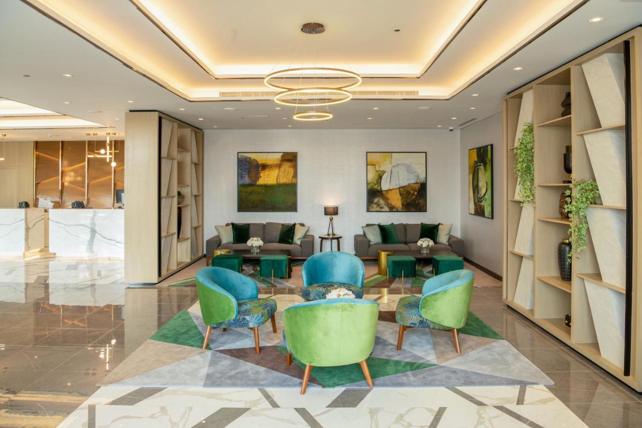 Damac Hills 2 Hotel, An Edge By Rotana Hotel Dubai Exterior photo